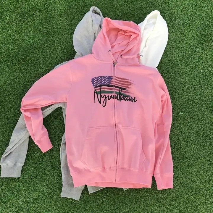 High-Quality 330GSM Unisex Hoodie - Blank Plain Winter Clothes for Men