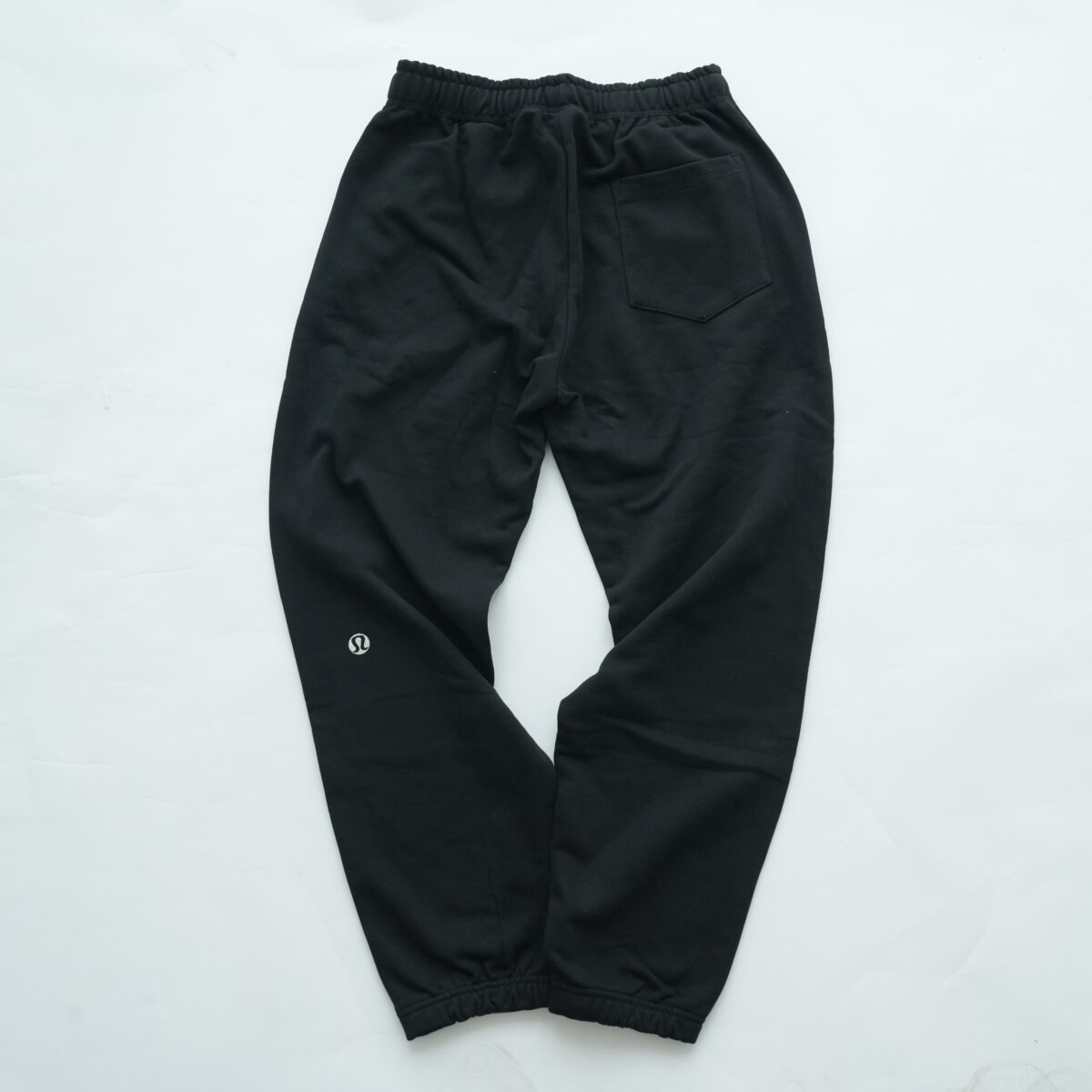 Plumindustry 340 GSM Terry Pure Cotton Pants | Custom Logo | Low MOQ High-Quality Sweatpants for Men and Women - Image 5